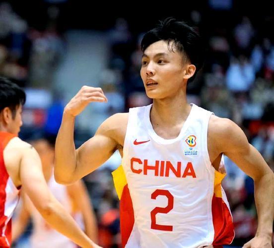建议郭士强召回3名后卫！
中国男篮今晚不敌新西兰男篮，佛山热身赛碰到2连败！在全