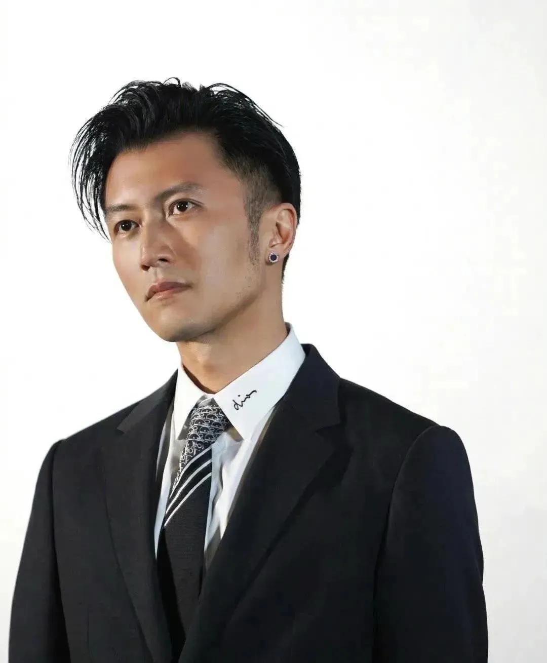 昔日的“金童玉女”虽已分道扬镳，但在公益这条路上，谢霆锋与张柏芝却展现出了惊人的