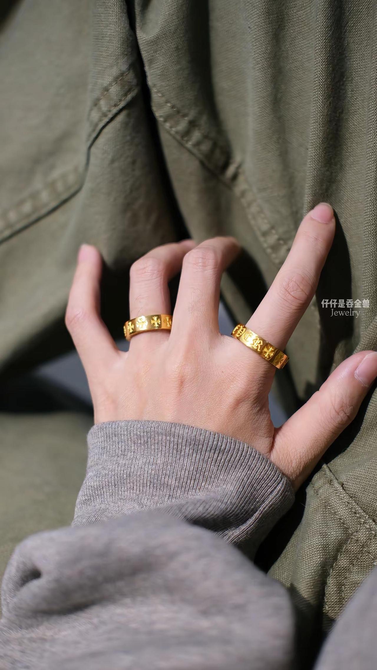 人只要淡淡的 就一定会顺顺的。黄金克罗心 戒指控