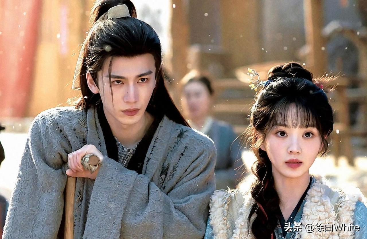 3月22日，张凌赫田曦薇《逐玉》全集泄漏热搜是有人特意推上去的，20号就全集泄漏