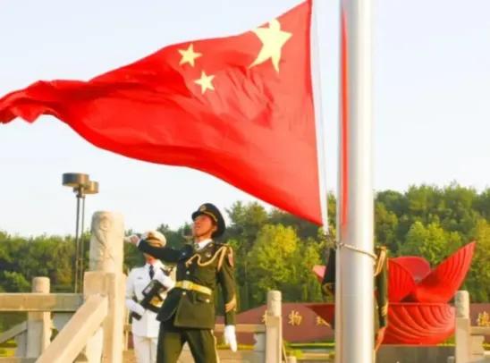 各国领导人访美怕、访华贪？这背后的门道，戳破了国际博弈的真相！
 
去美国的领袖