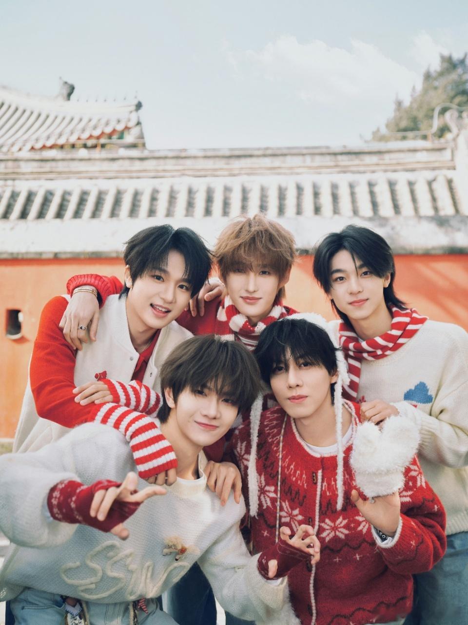 JYP时代峰峻SM齐聚重庆🎉山城迎来顶级盛宴！JYP、SM、时代峰峻齐聚重庆，