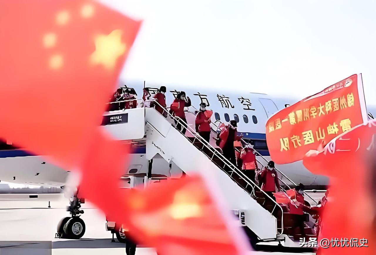 民进党现在估计脸都绿了。​他们怎么也不会想到，​才刚说完台胞证没用，中东战火一起