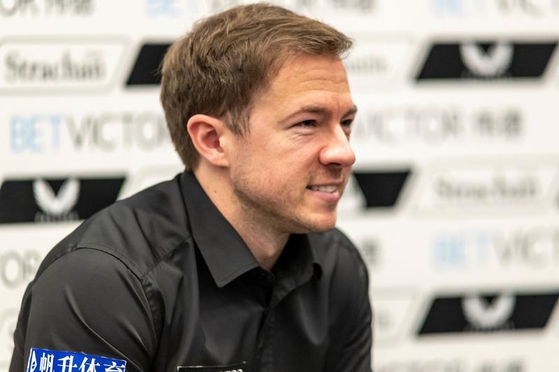 2026威尔士公开赛半决赛
希金斯输给利索夫斯基的原因
希金斯3-1领先被逆转，