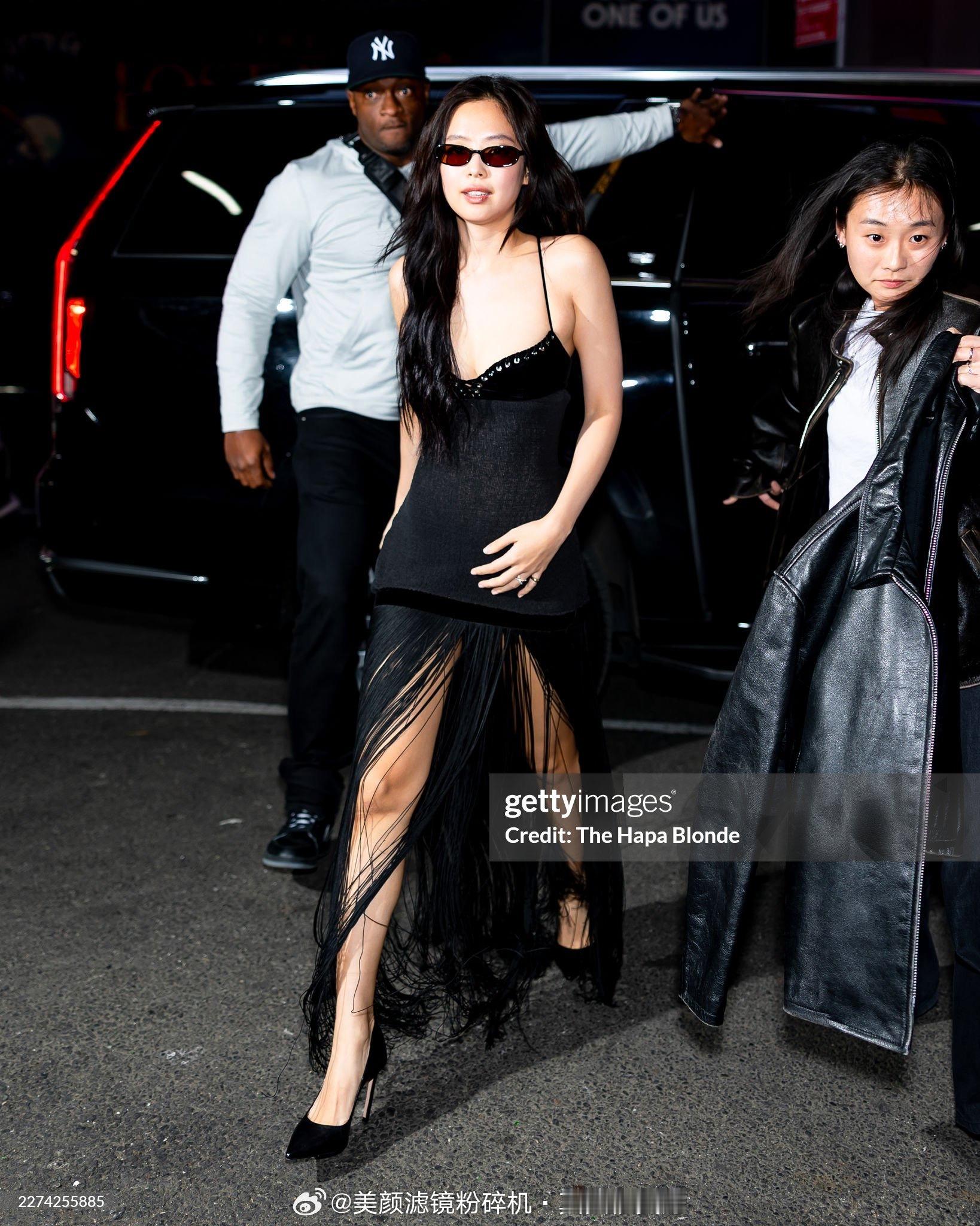 Jennie纽约街拍新闻图 