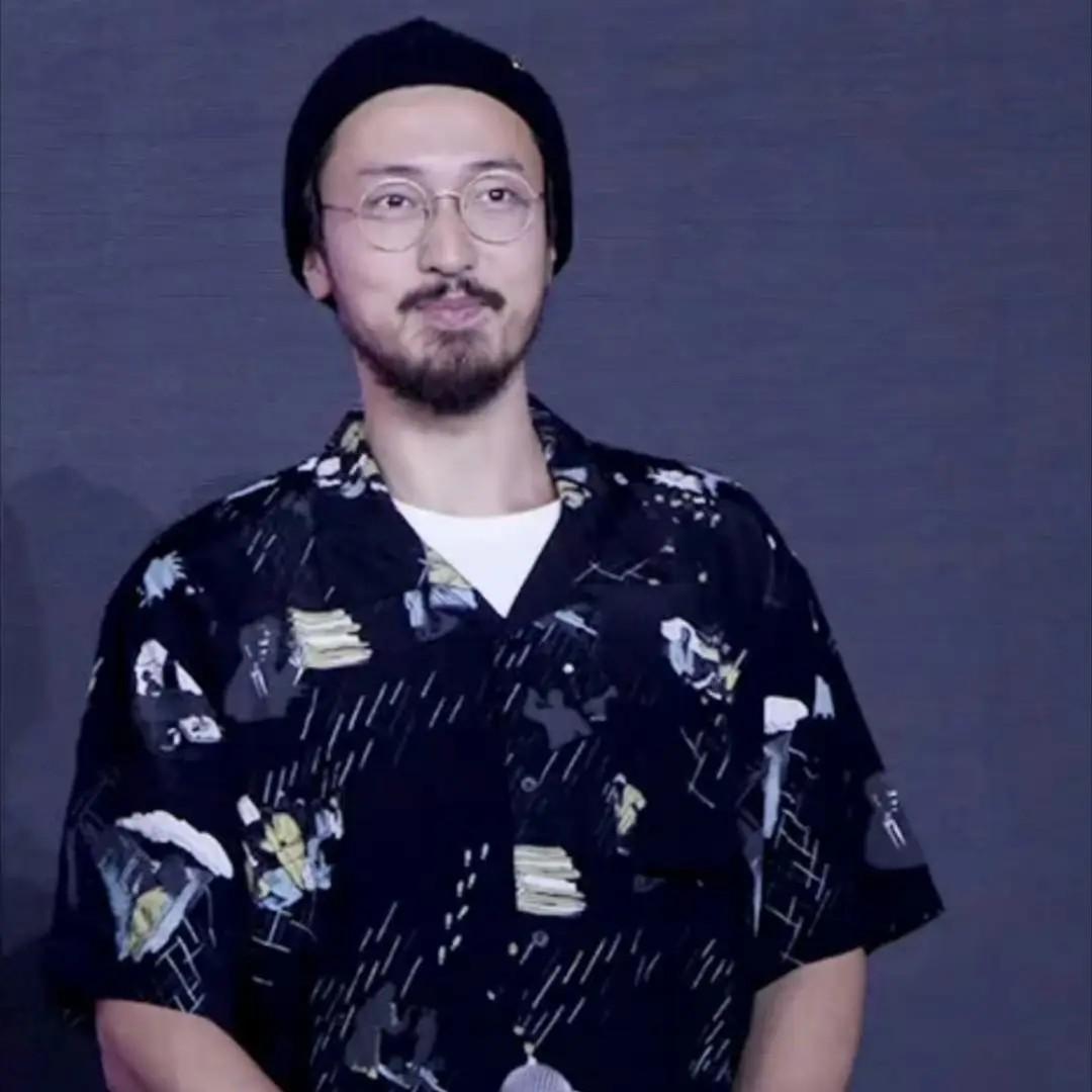 我有种预感
以后要看王传君的戏，有点费劲了
原因很简单，就算他的病，彻底康复了，