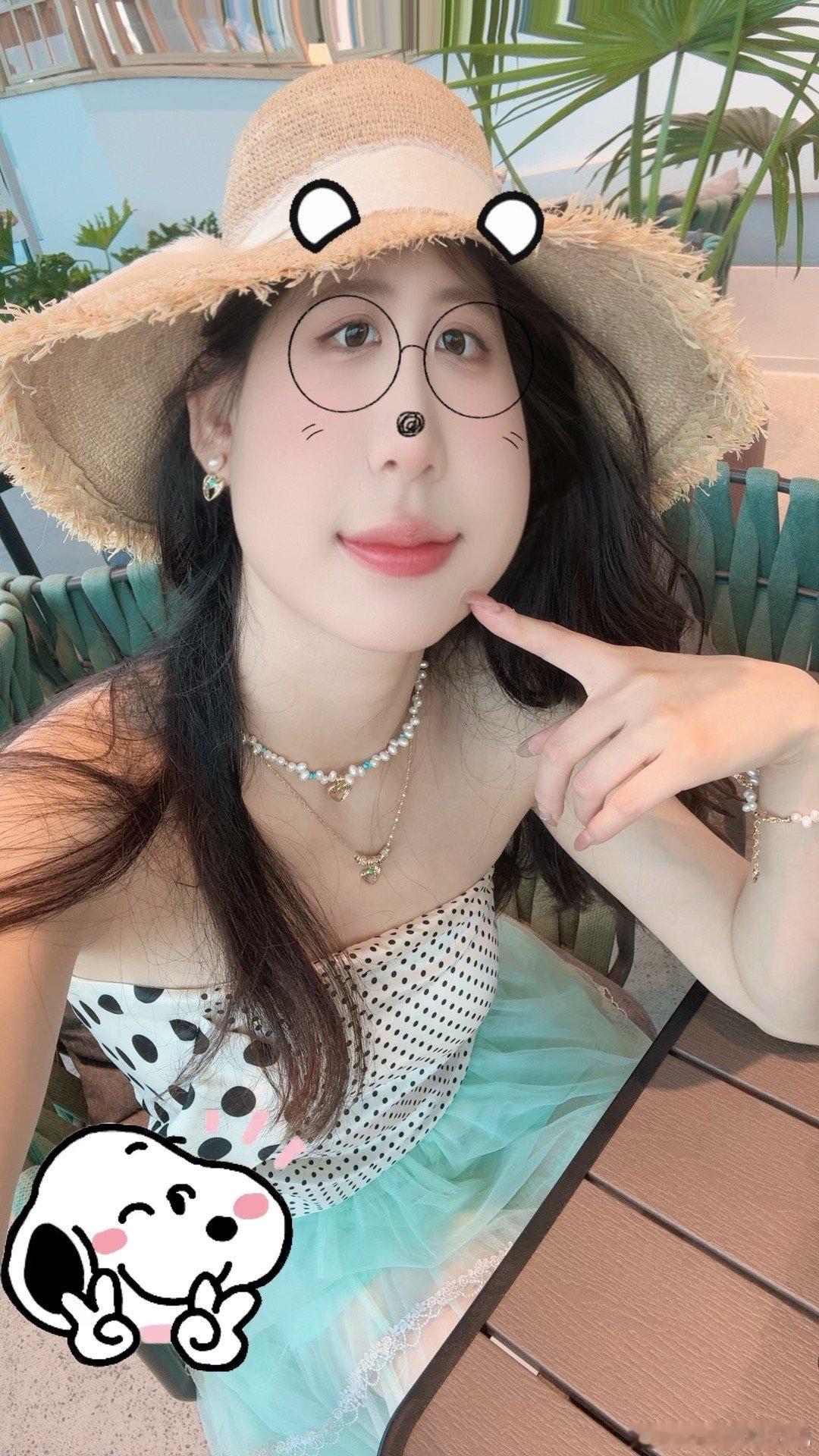 下班……我今天绝对晒黑了啊啊啊啊啊啊补药啊啊啊啊啊 ​​​