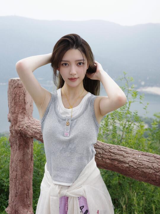 又带小狗出来徒步噜⛰️