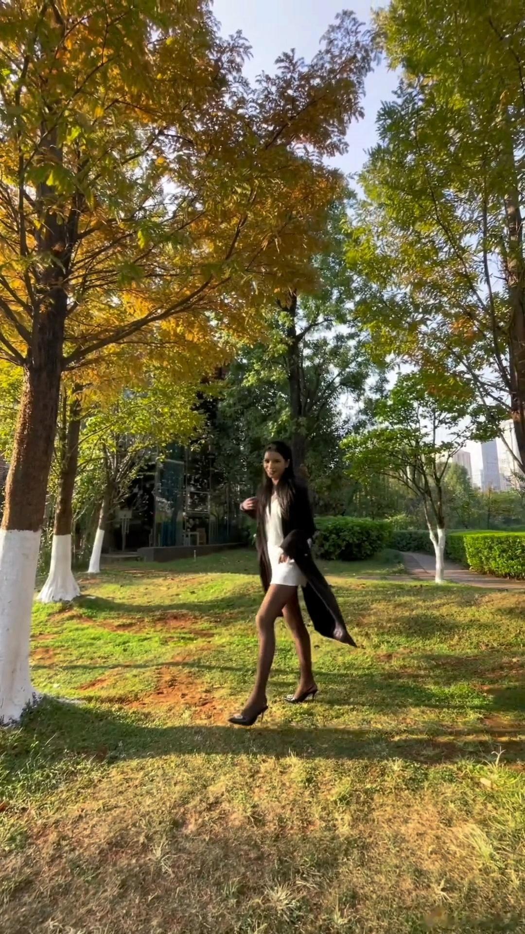 #遇见美好##天蝎##tods2023秋冬#  ​​​