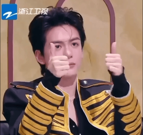 曾舜晞今晚有大事宣布曾舜晞宣布大事官宣倒计时开启⏳追剧等新剧上线，闲暇重温天赐舞