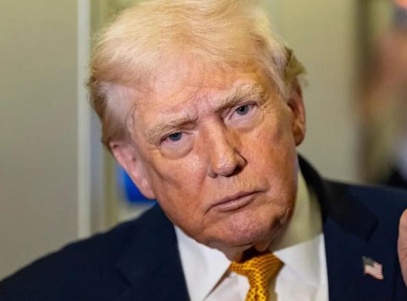 马杜罗受审时亮明两大身份，同时向美国提出一个请求，20个国家共同声讨特朗普

委