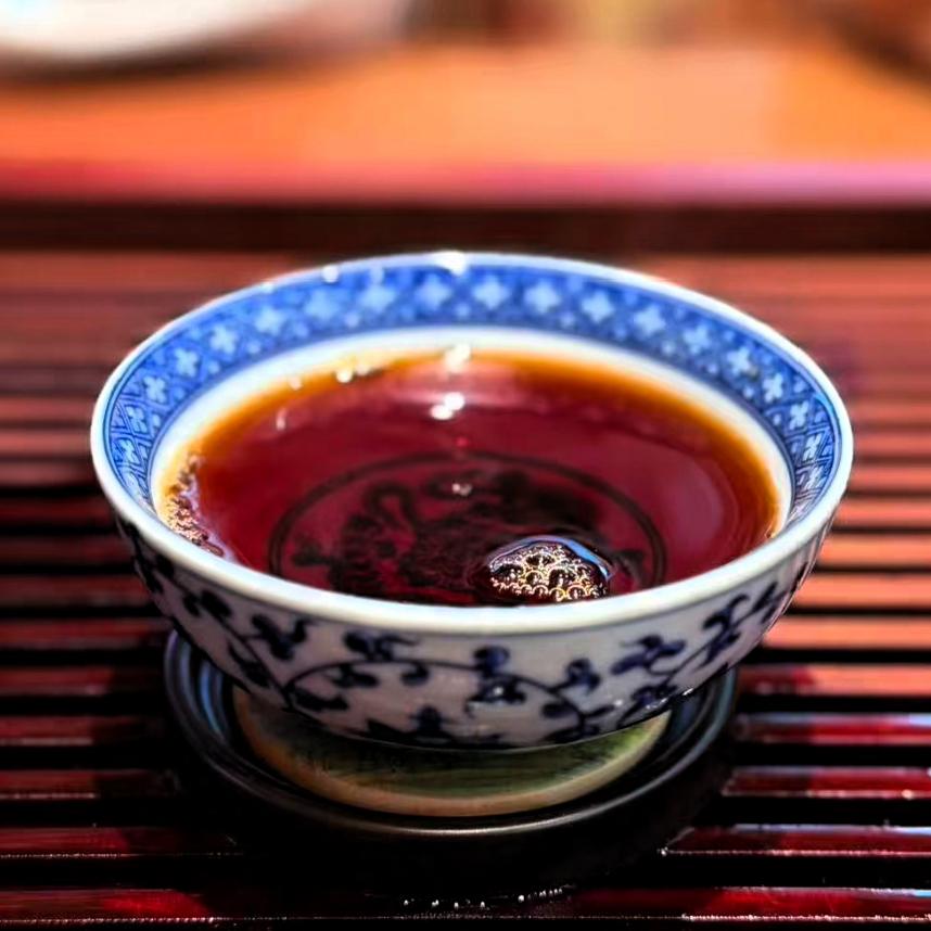 花合理的钱买对等品质的茶，胖东来的茶叶超市为什么火爆？其实也就只是做到这一点。