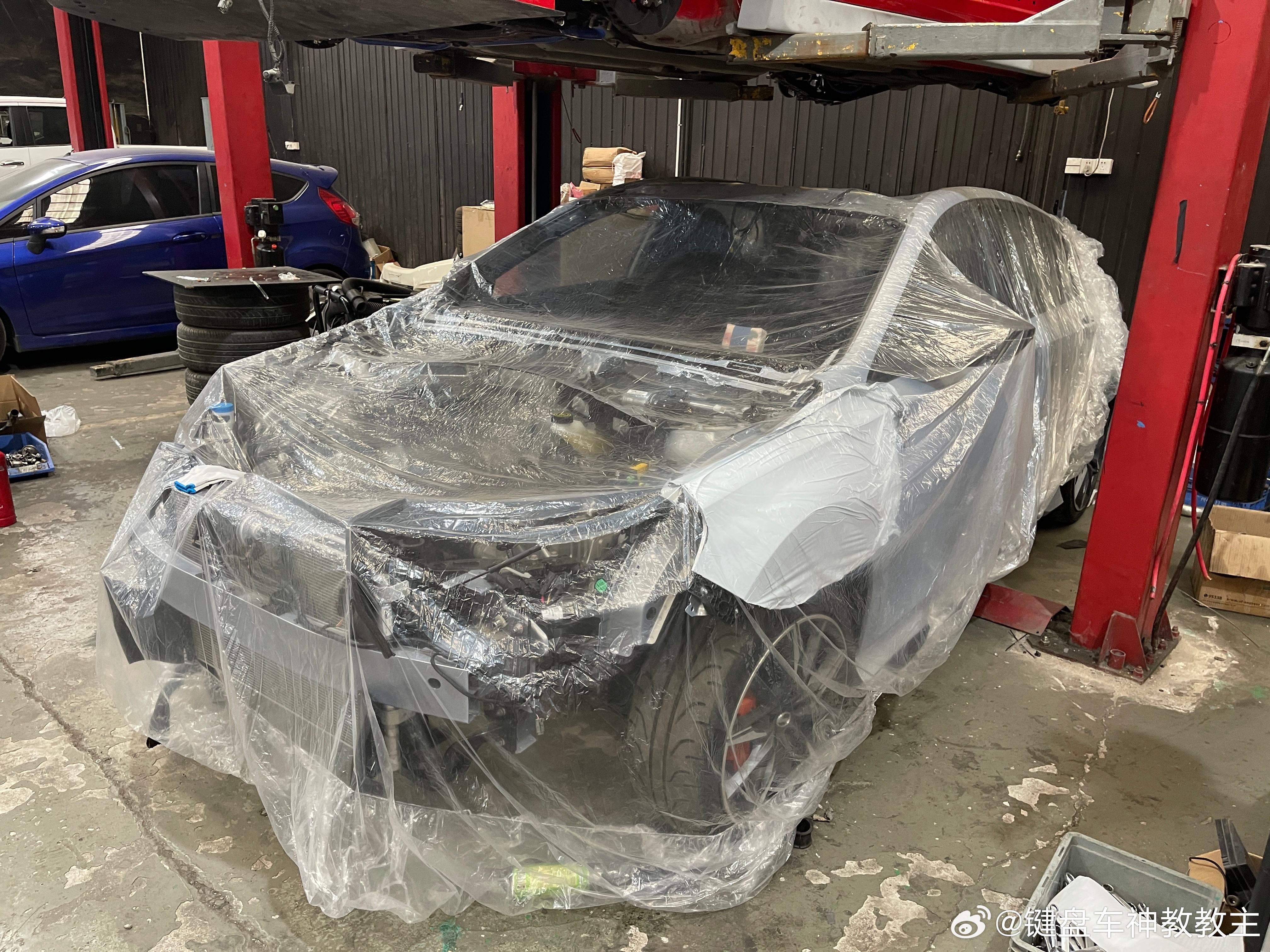 豹子现状，碳三样的进度太慢了。最终的全部改装内容为：新手四件套➕碳三样➕双冷➕L