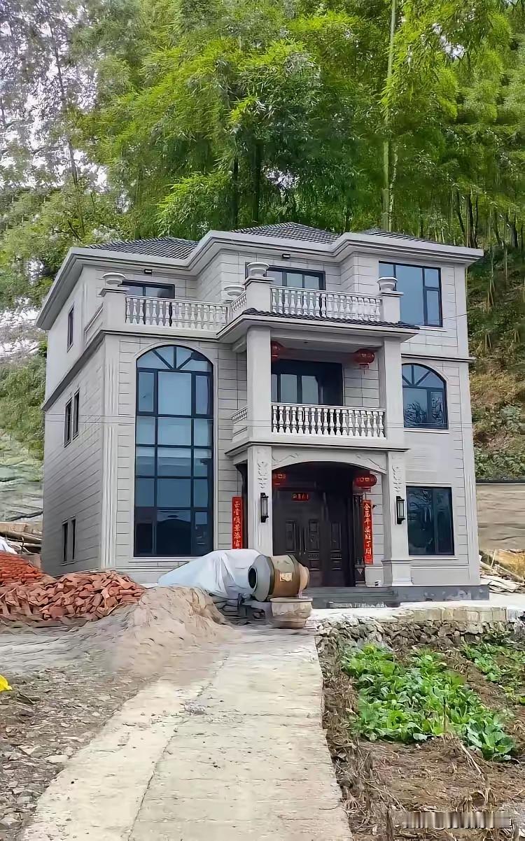 不懂就要问，回农村建一栋这样的小房子，预算20w够不够？[what]