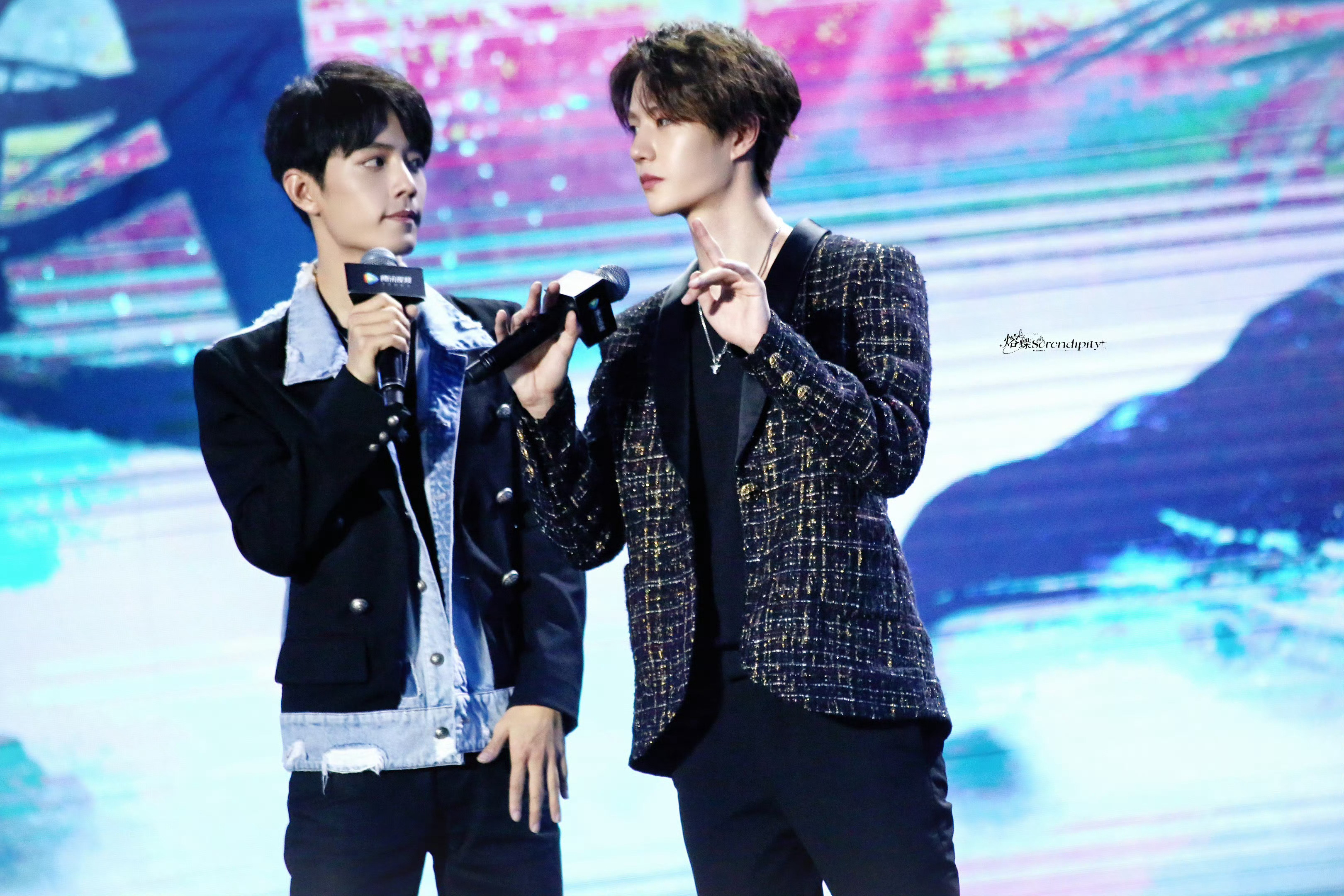 好喜欢这张啊！！