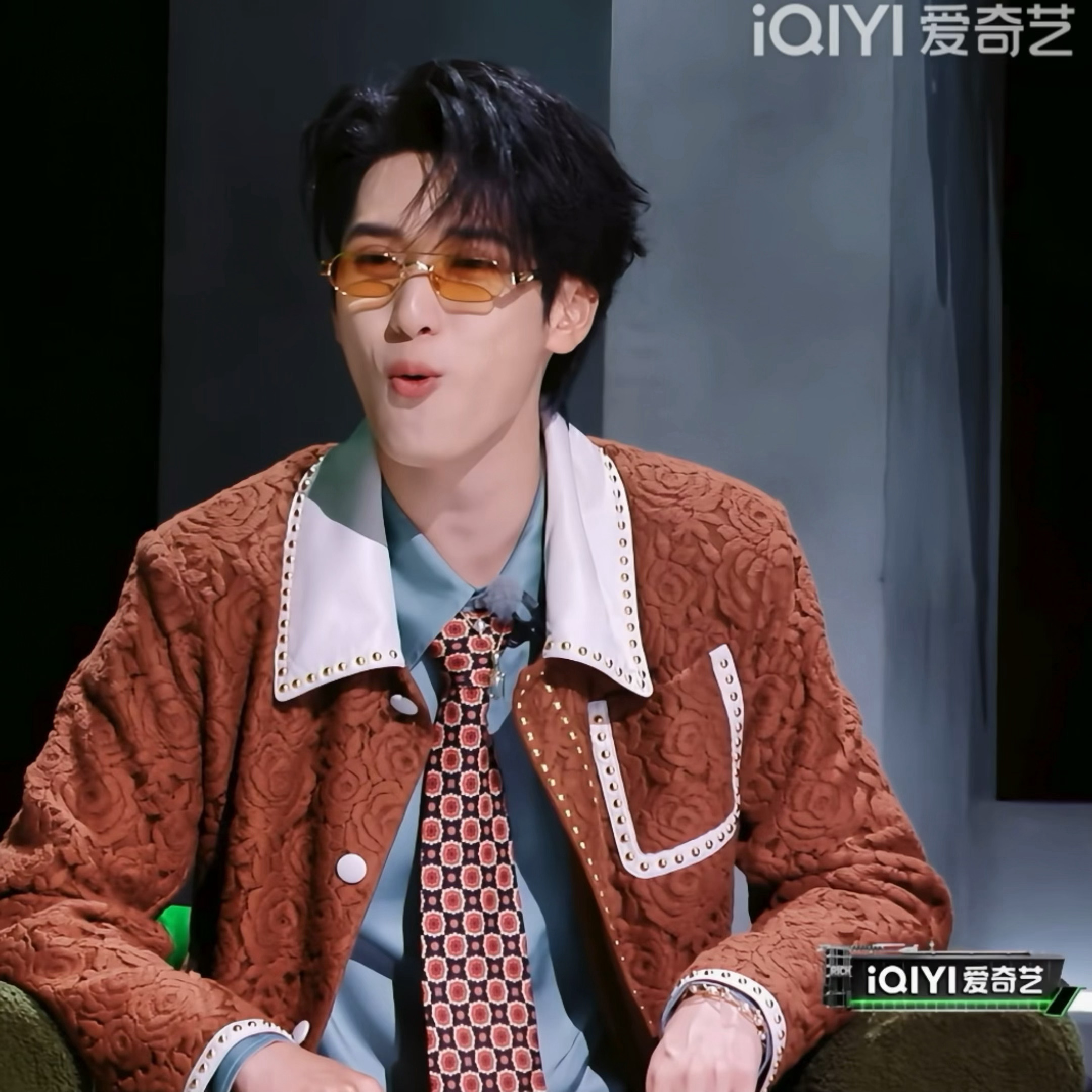 用户严浩翔，一个小乐乐 