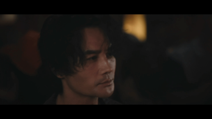 为什么干坏事的人都喜欢烧香拜佛做尽坏事却热衷上香求保佑，《交锋》寺庙戏份张力拉满