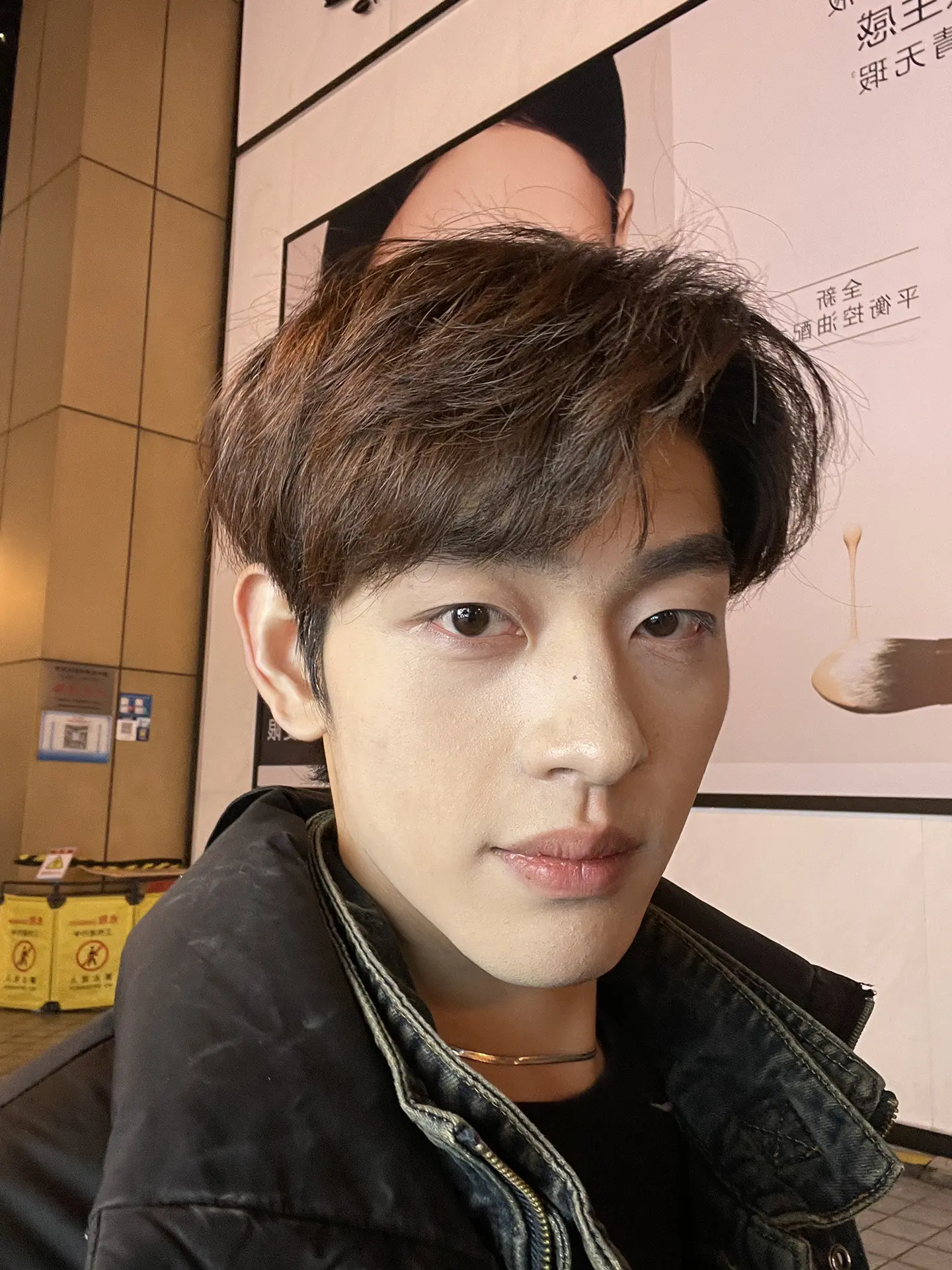 评价一下我的妆容 不玻璃心