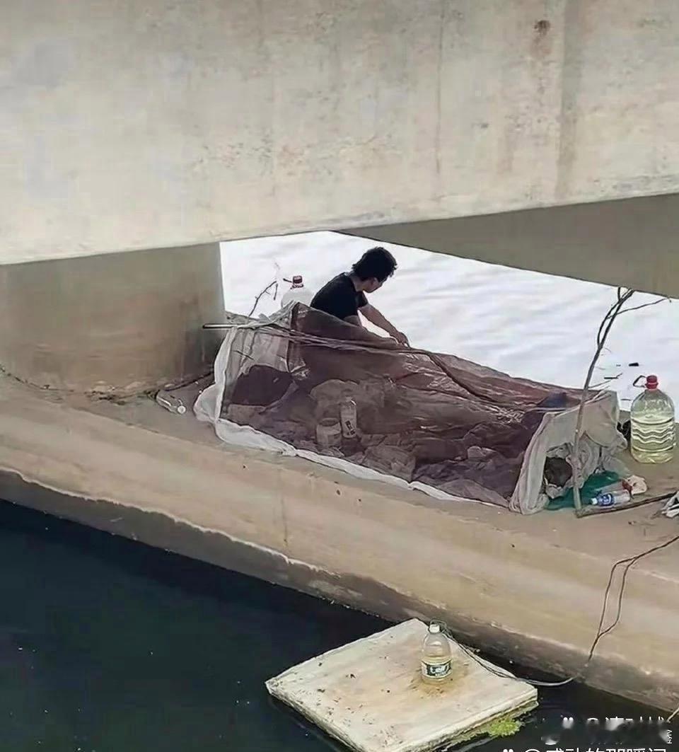这是有多大瘾啊 