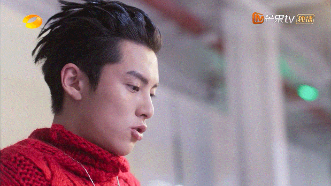 真的好纯真哈哈哈哈 