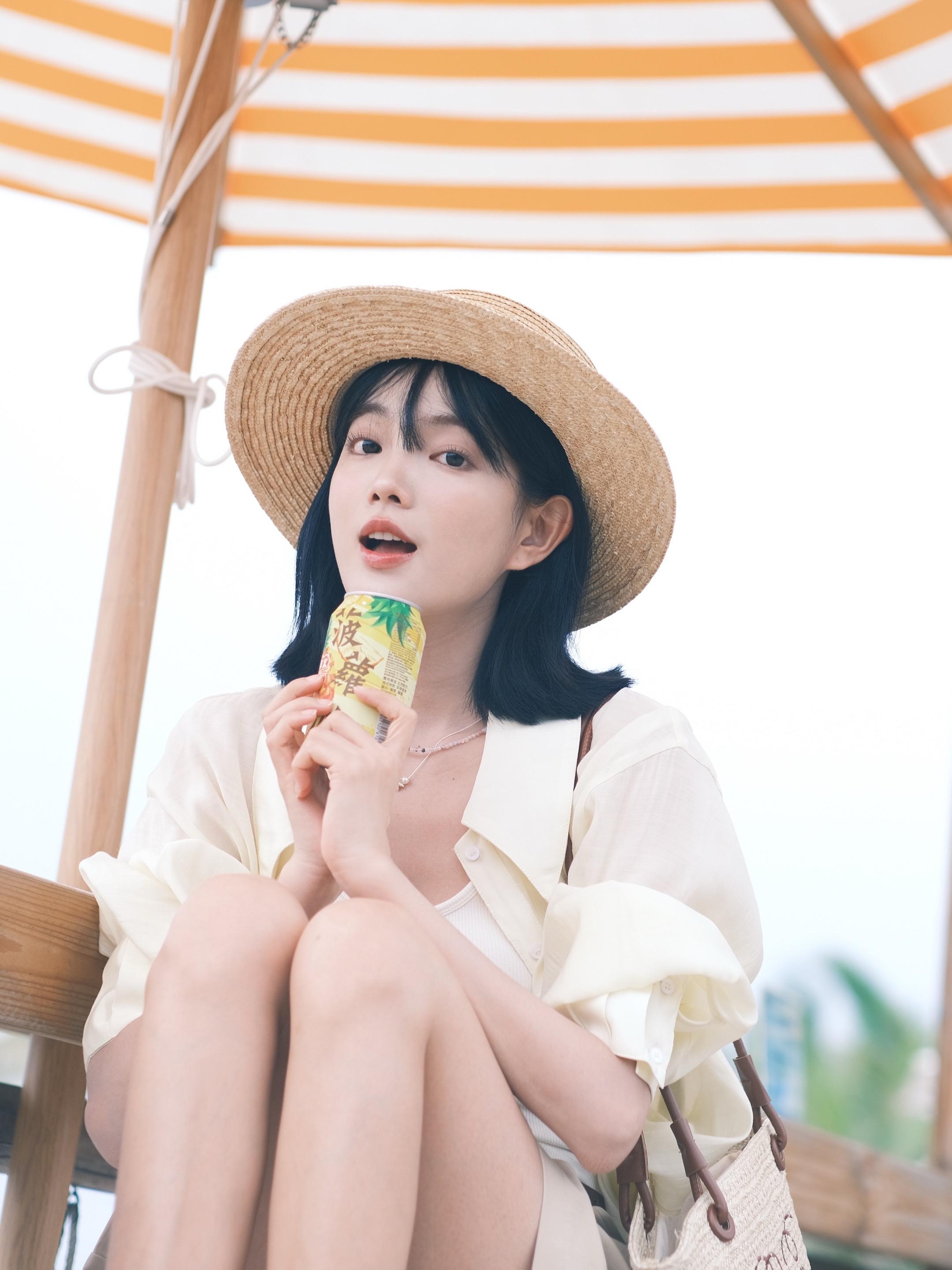 我的故事总是发生在夏天。