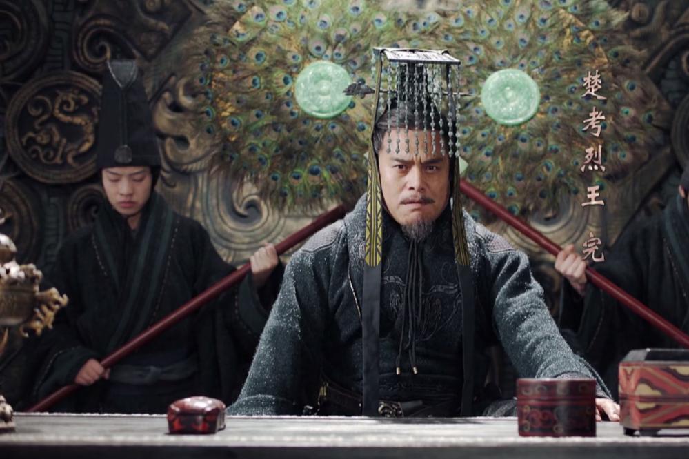 楚考烈王的四个儿子为何能相继称王?

说起战国末年的楚国，楚考烈王熊完绝对是个绕