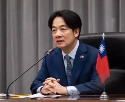 炸锅了！岛内第一个喊统一的居然是最极端的"急独"党！国民党都看傻了，背后水太深！