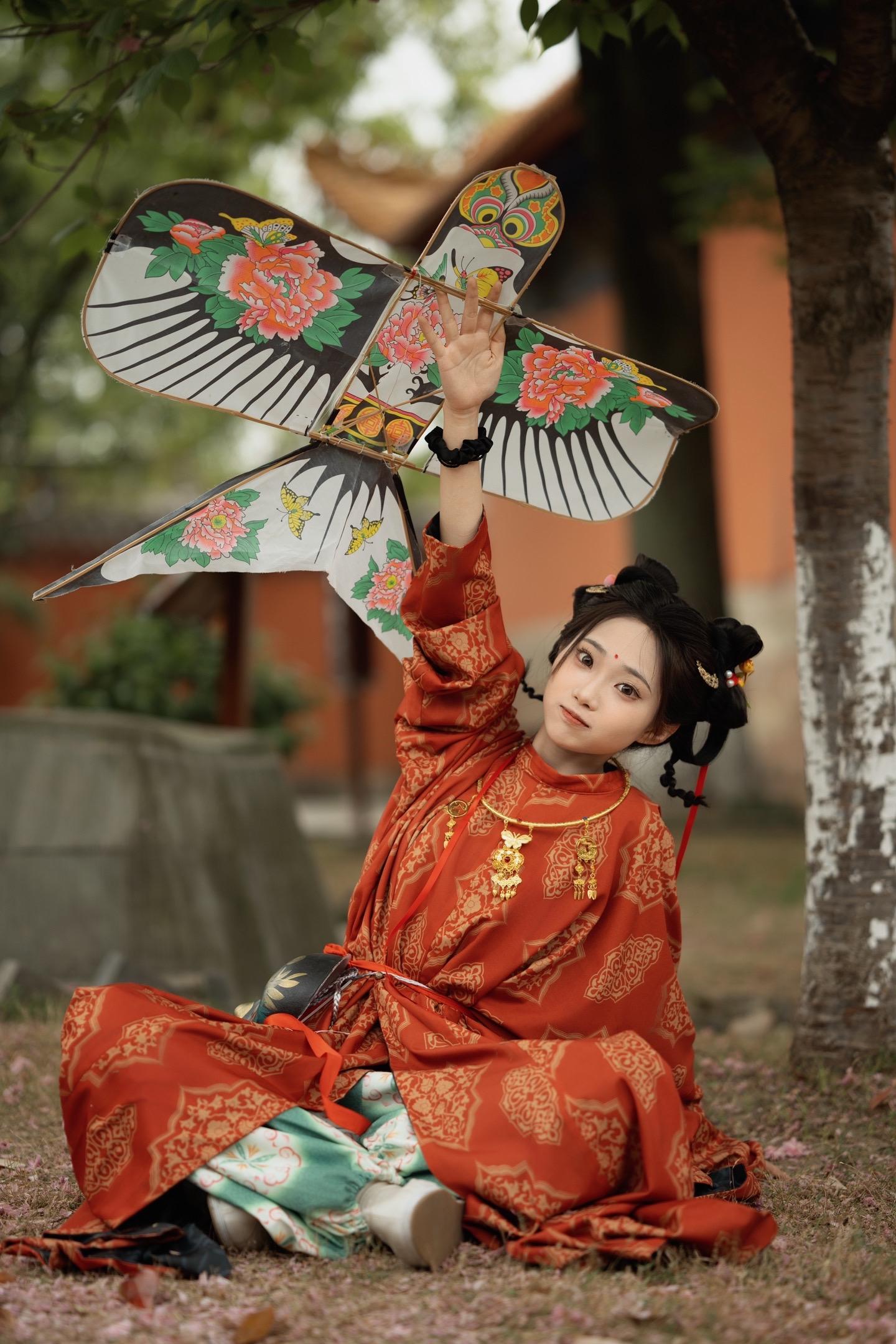 阆中 汉服妆造 唐风少女