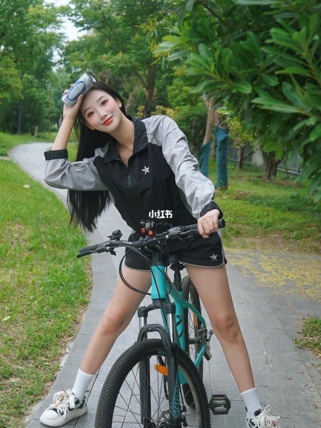 青岛啤酒无醇白啤，好喝不上头👏