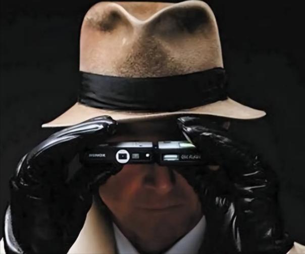 无论是中国的导弹，还是中国的航母，日本都不怕。日本怕的只有两点，一是中国的继续加