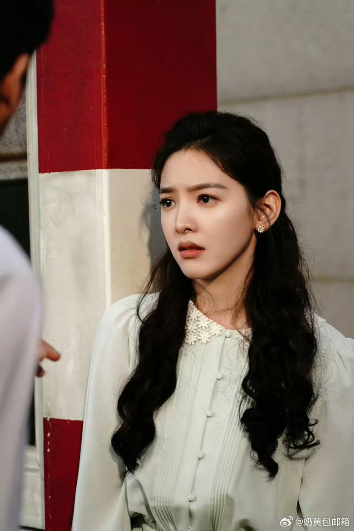 章若楠角色热度破亿哇塞！桃上《冬去春来》里的庄庄太圈粉了，章若楠演技炸裂。开播三