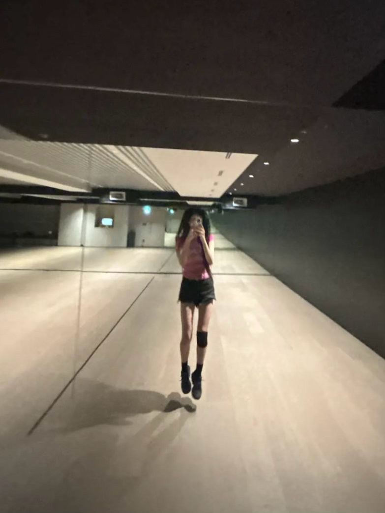 260903 narin churr悬浮术🕴️ ​​​