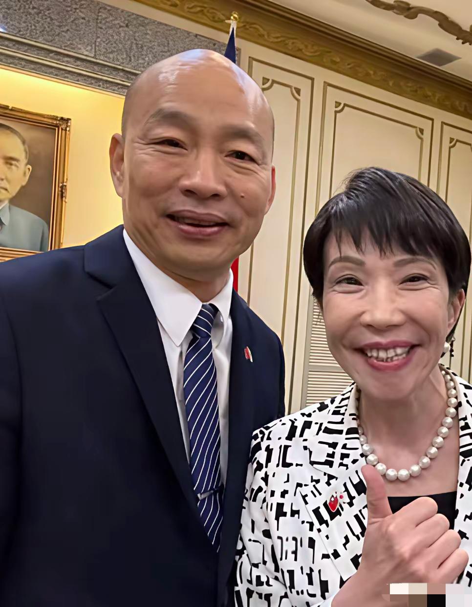 台湾立法委员韩国瑜和极有可能成为日本首任女首相的高市早苗合影，高市还给他点赞，这