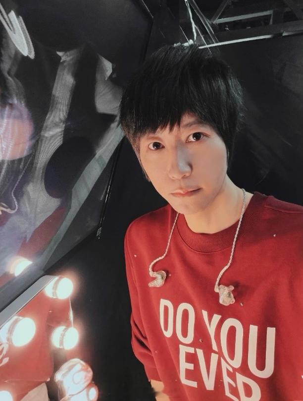 相信音乐否认阿信隐婚阿信方否认隐婚 据台媒，有网友曝五月天阿信与助理秘密结婚，相