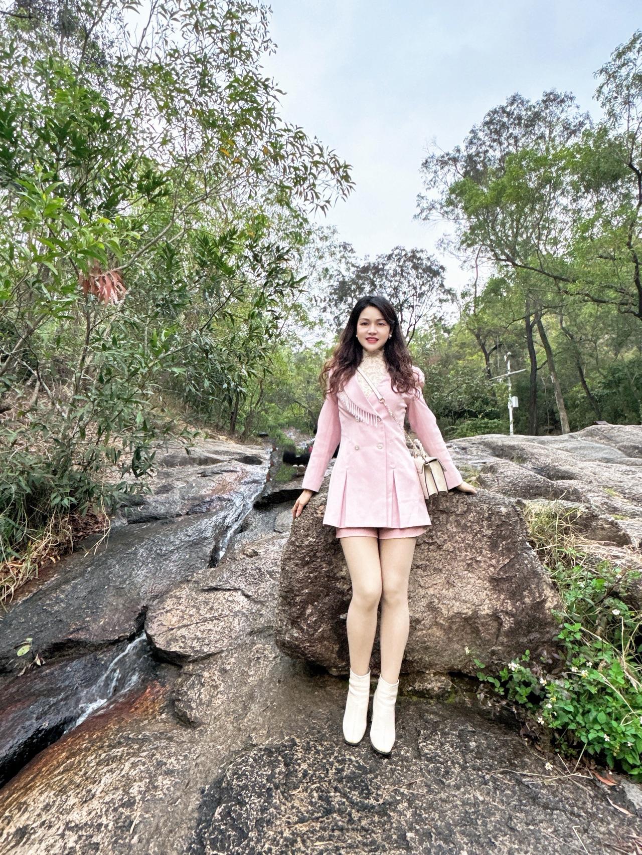 四季风景更替，脚步寻寻觅觅，无需迷茫焦虑，找到自己的时区，循着自己的节奏，一步步