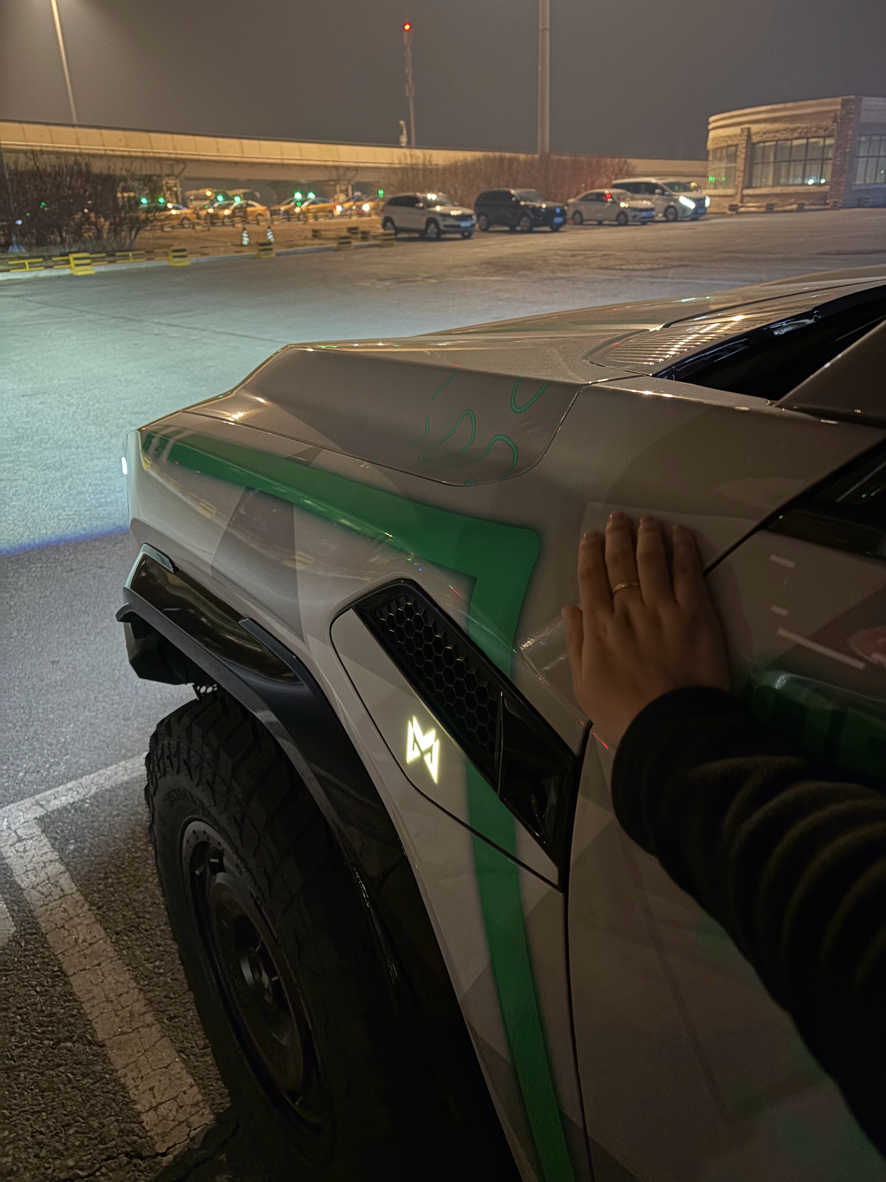 谁懂这种小别胜新婚的感觉啊大黄！！！我回来啦！！！！佑酱和她的小汽车 哈尔滨·哈