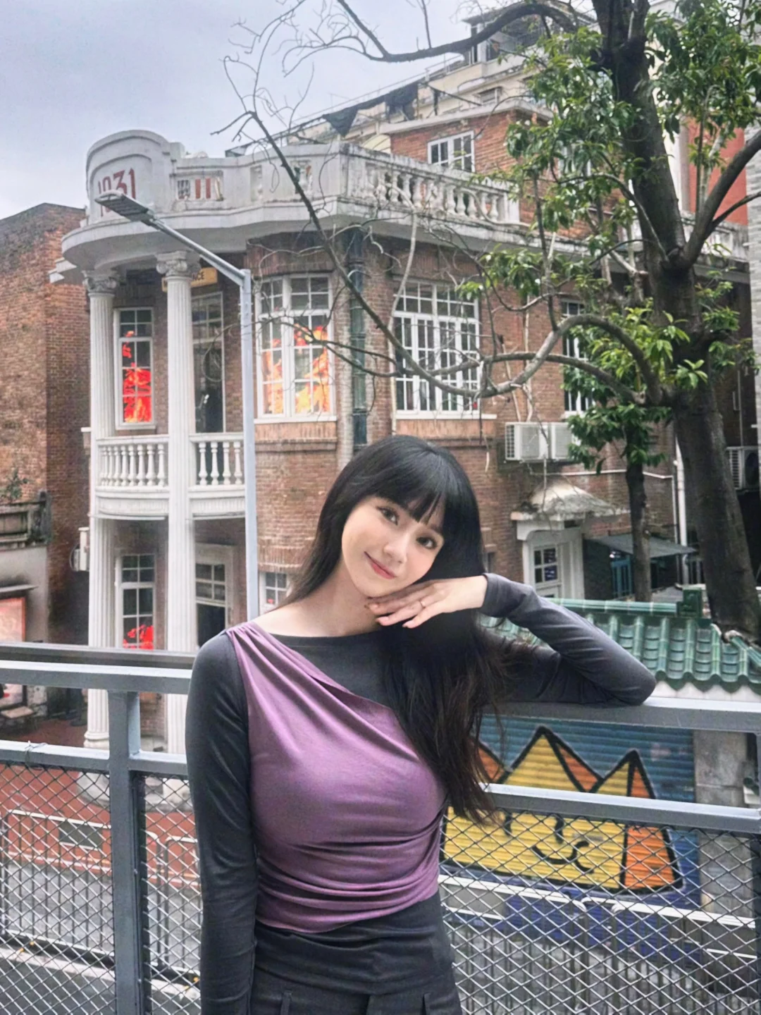 灰色的天 你的脸~