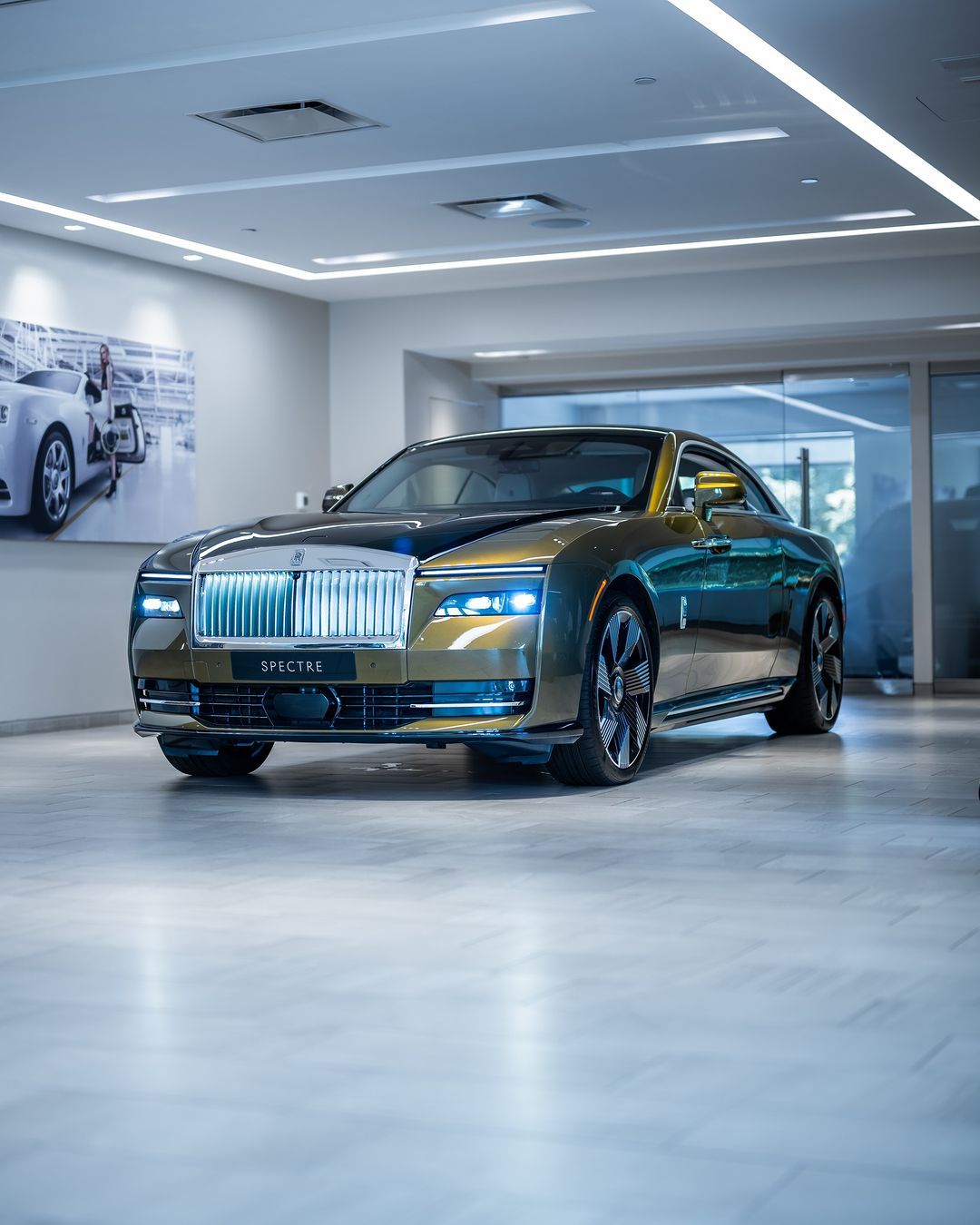 劳斯莱斯 Spectre（闪灵） ​​​