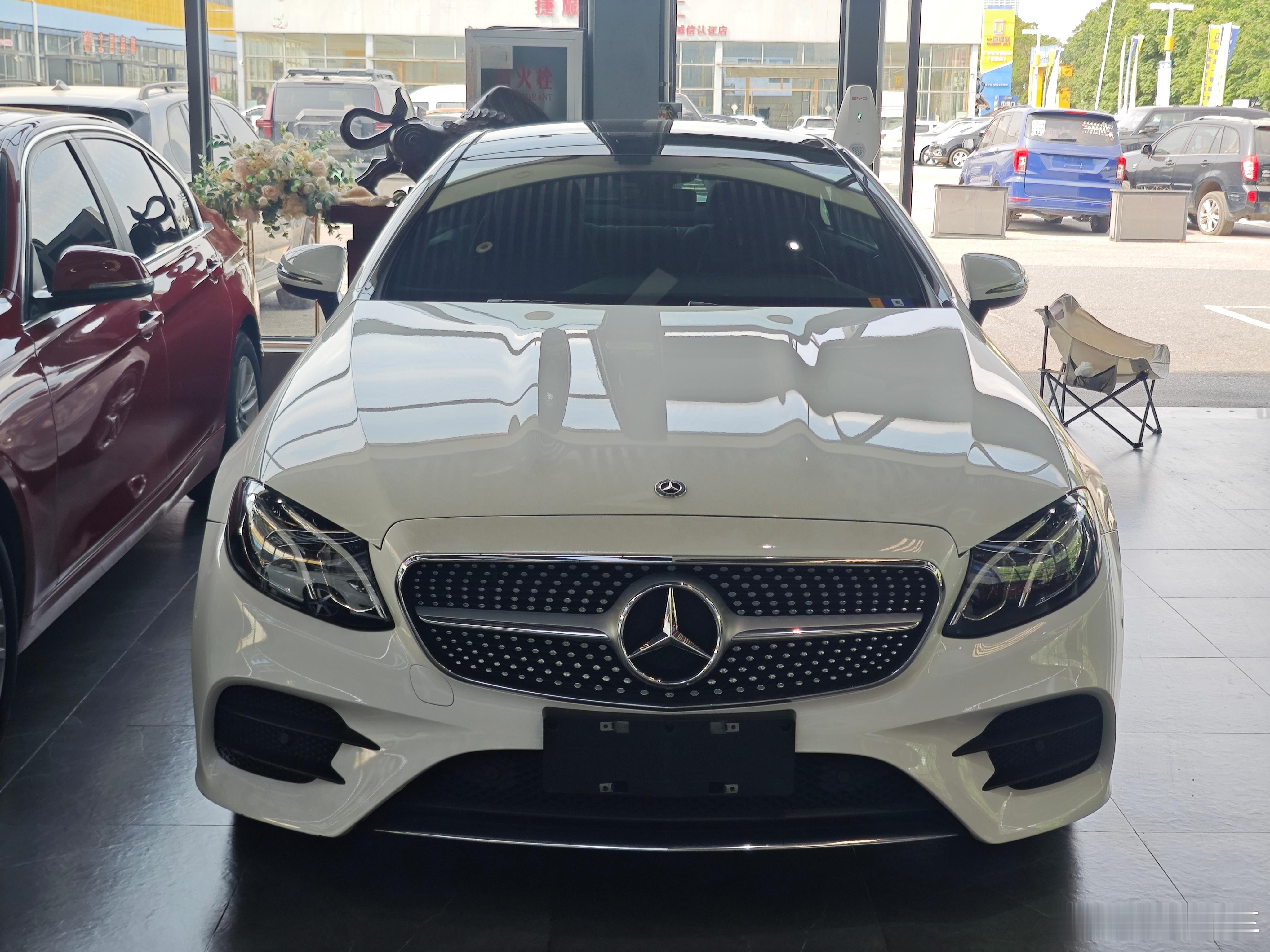 最漂亮的E 20年上牌E260 Coupe ​小姐姐一手，4.1万公里实表 几处