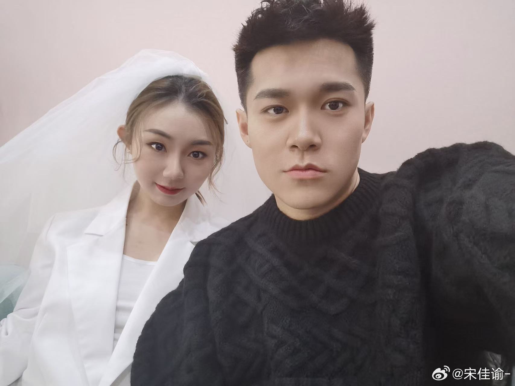 今天心情很好👻