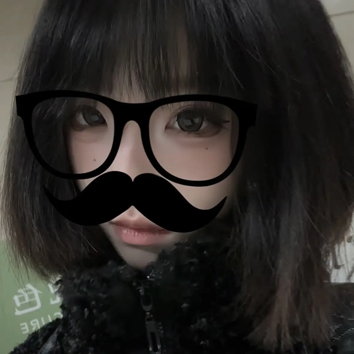 幸福的秘诀是不奢求削好的苹果。