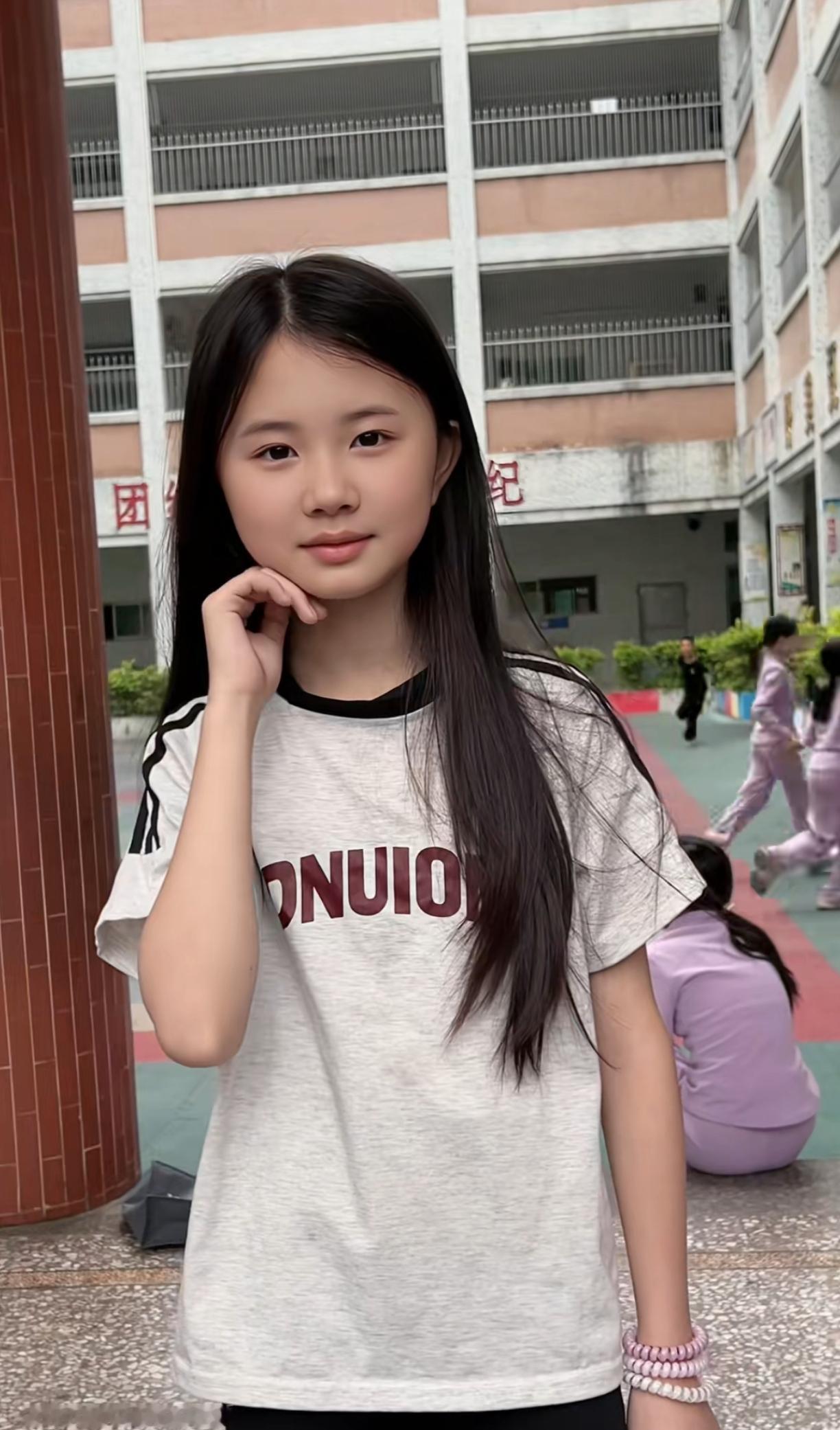 小时候漂亮，长大了变得不漂亮，是真的吗？