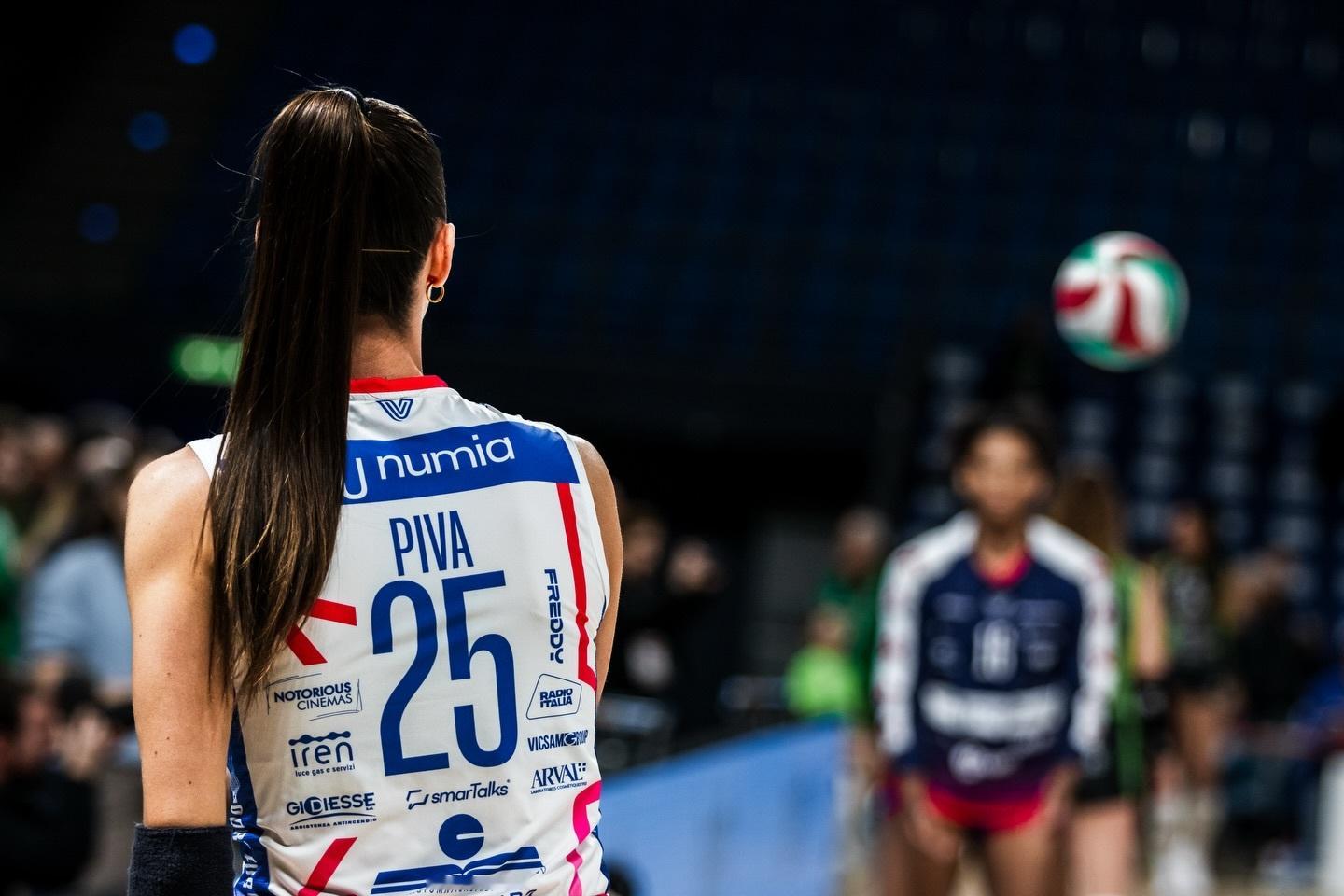 瑞贝卡.皮瓦发文，疑似回应落选意大利女排！“这是漫长的一年，充满了起伏波折，有艰