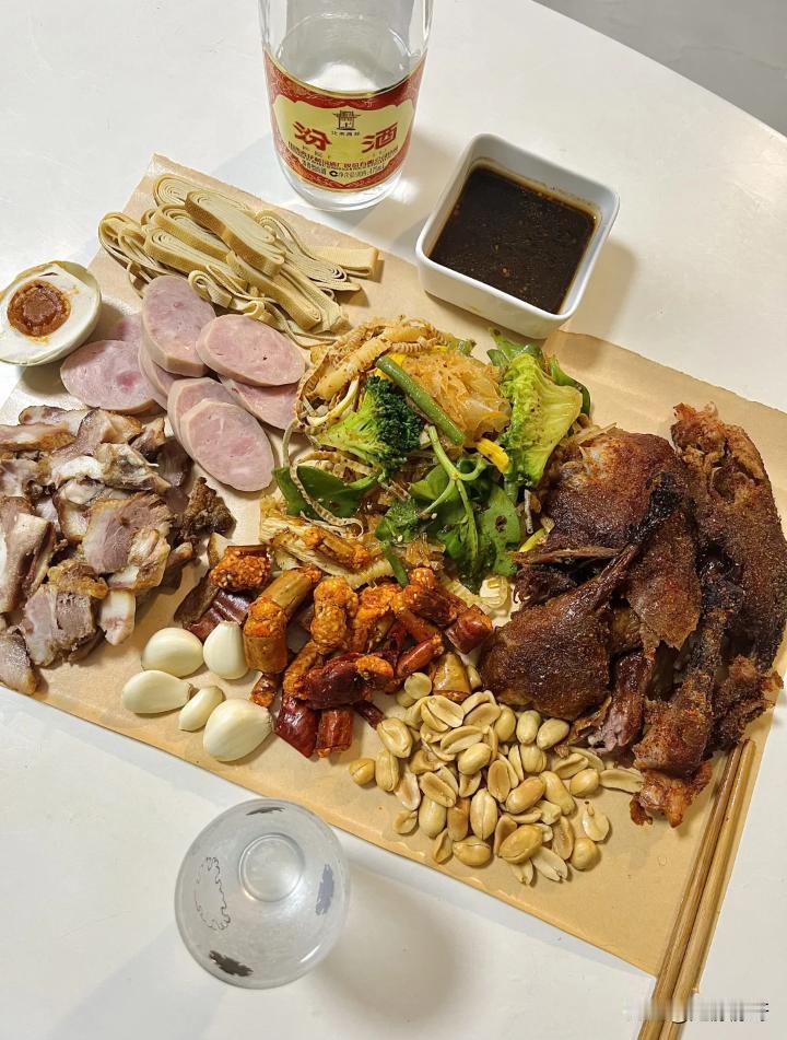 一个人，一顿饭，吃这些，算多吗？