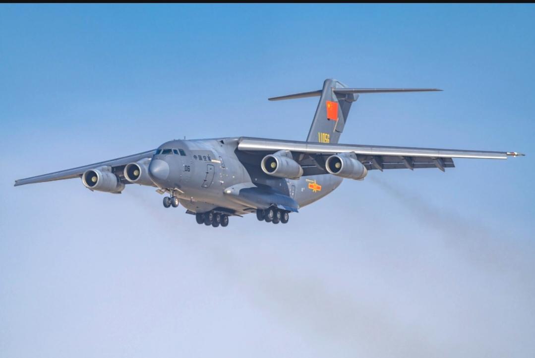 如何评价中国中型运输机？
中国中型运输机运 - 30的出现太让人惊喜了。它首飞很