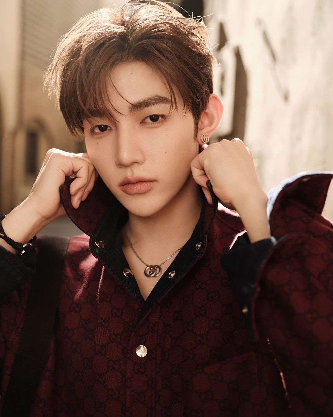 章昊 x Gucci Cruise 2026 Show佛罗伦萨的惬意午后，章昊漫