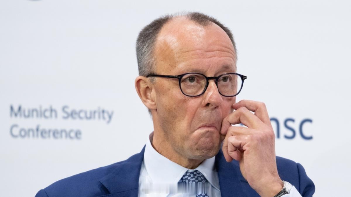 默茨称伊朗战争致欧洲能源涨价损失超千亿欧元德国总理默茨在韩国表示，伊朗战争导致的