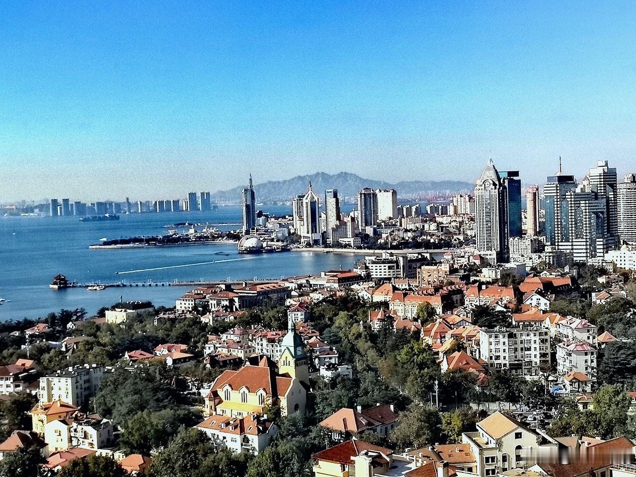 2020年以后，单位开始为退休的人员举办荣休仪式，也就是一个简简单单的座谈会吧，