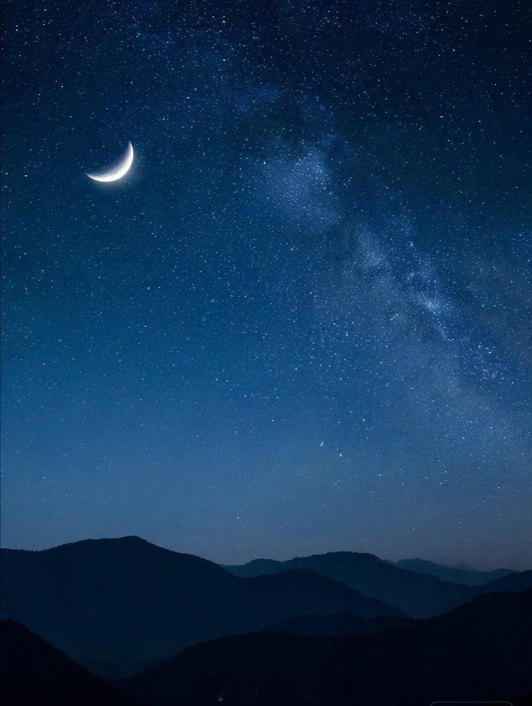 🌙 深夜星空｜2026年5月14日 周四 农历三月廿八夜深了，窗外的风渐渐安静