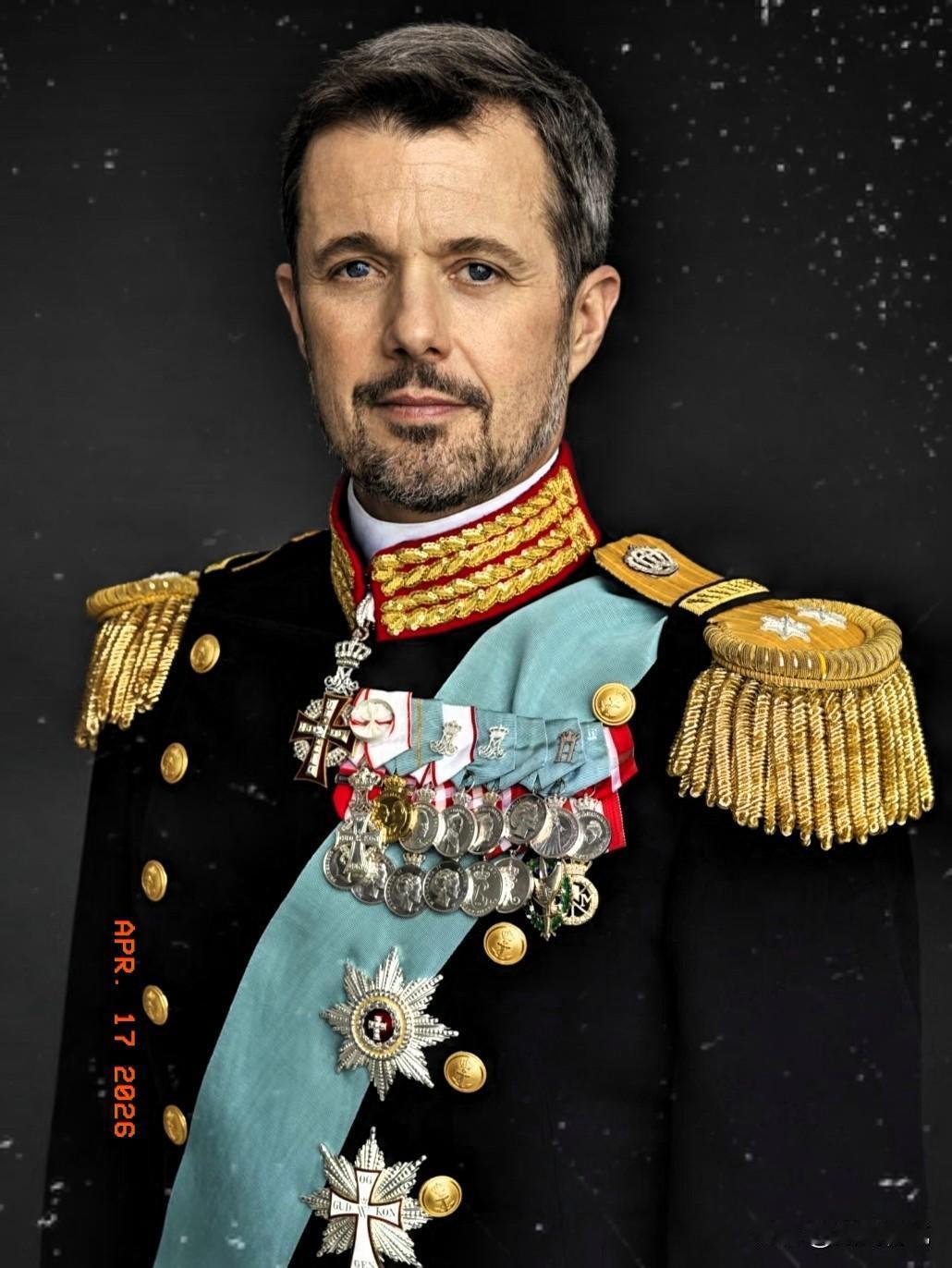 丹麦的山，立在一中原则上，
 我家后面有座山，我家老父亲经常跟我说，山这东西，看